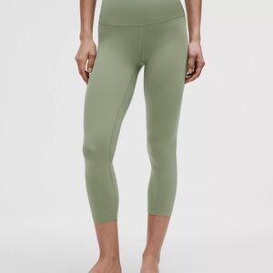 Lululemon Athletica Sage Green Cropped Leggings 0175